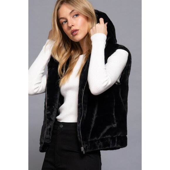 NWT Hoodie Faux Fur Vest, Zip Up, Soft, Cozy, Warm, Black, Fuzzy Outerwear - Picture 3 of 5